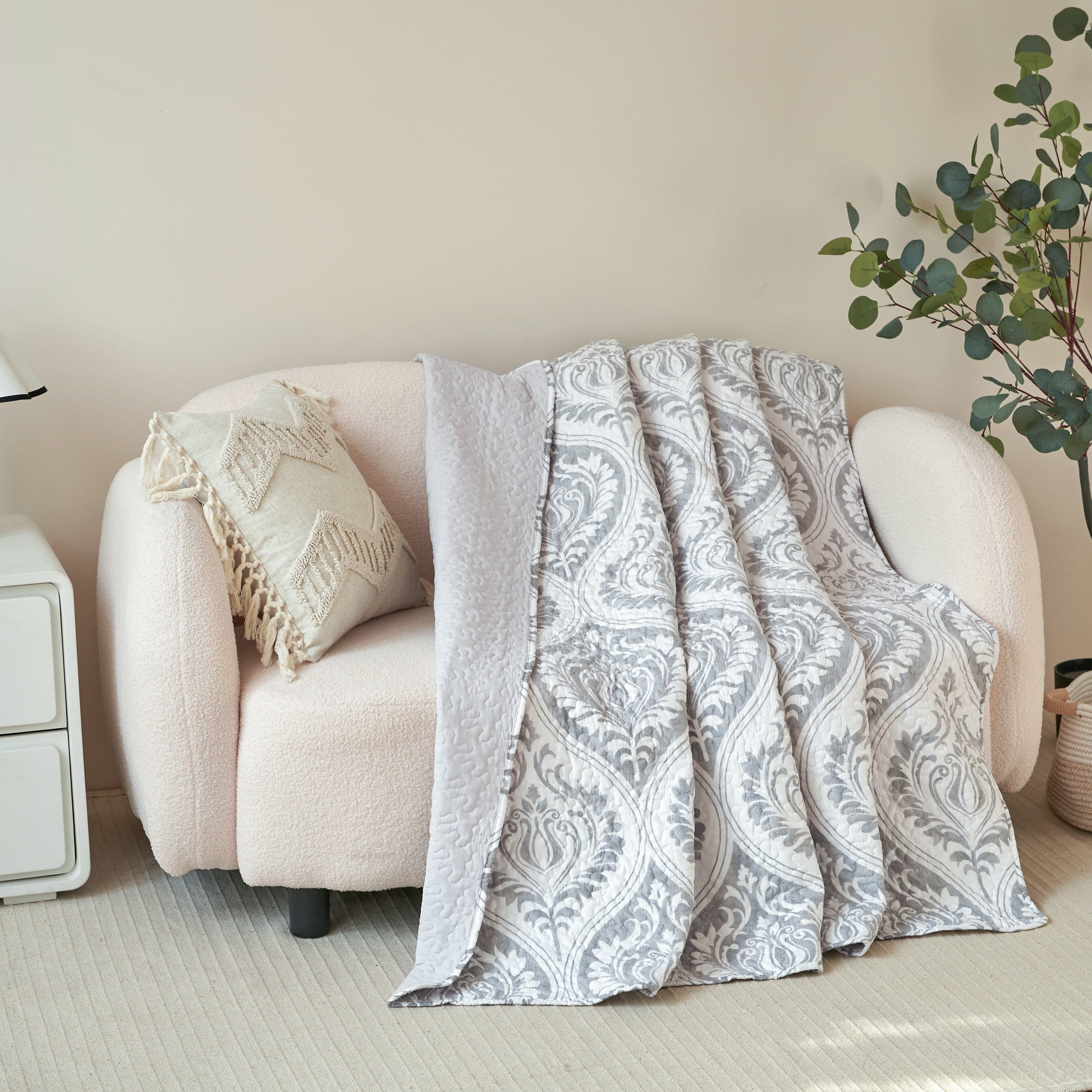 Tache Farmhouse Lighteweight Dreamy Moon Sky Ogee Damask White Heather Gray Quilted Throw Blanket