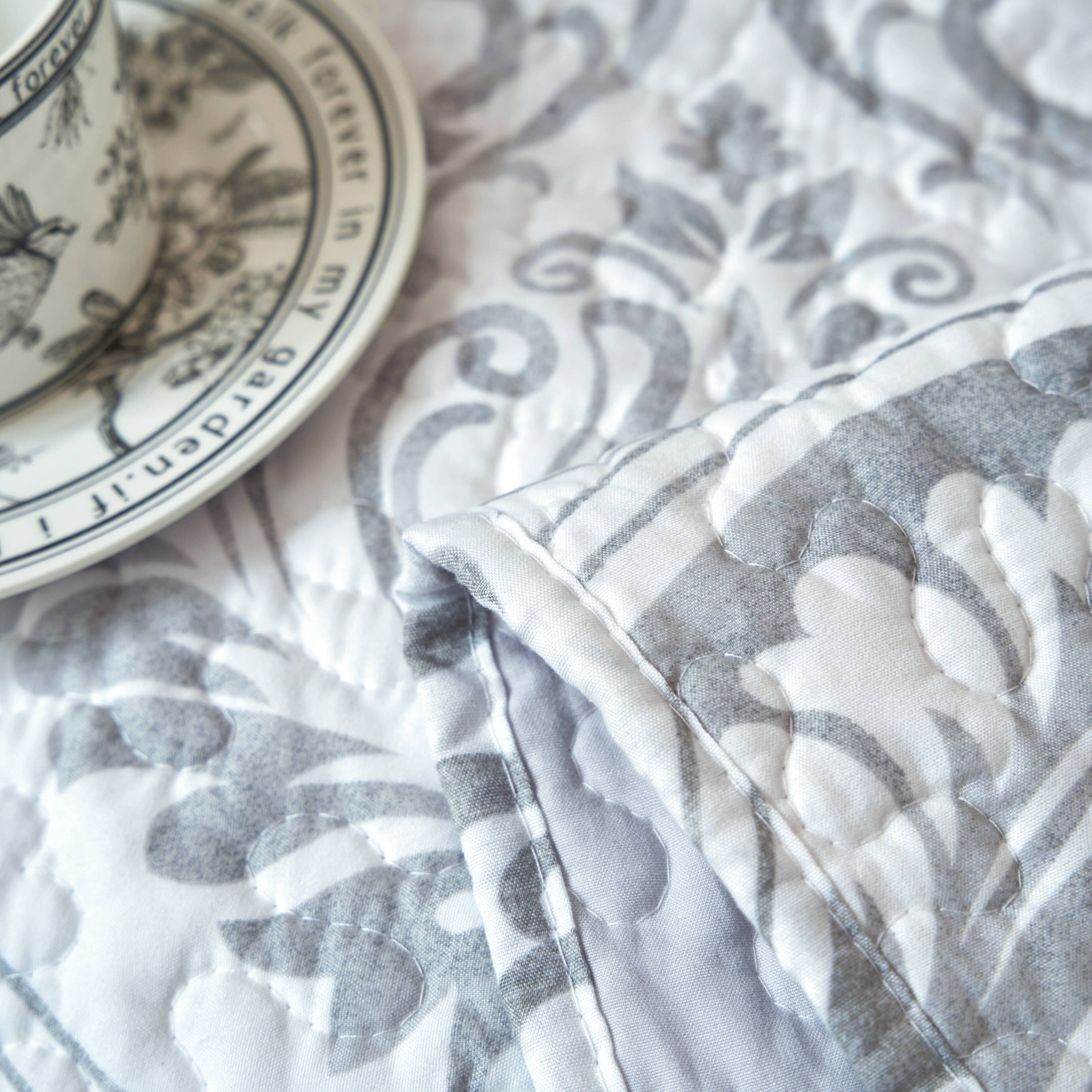 Tache Farmhouse Lighteweight Dreamy Moon Sky Paisley Ogee Damask White Heather Gray Quilted Throw Blanket