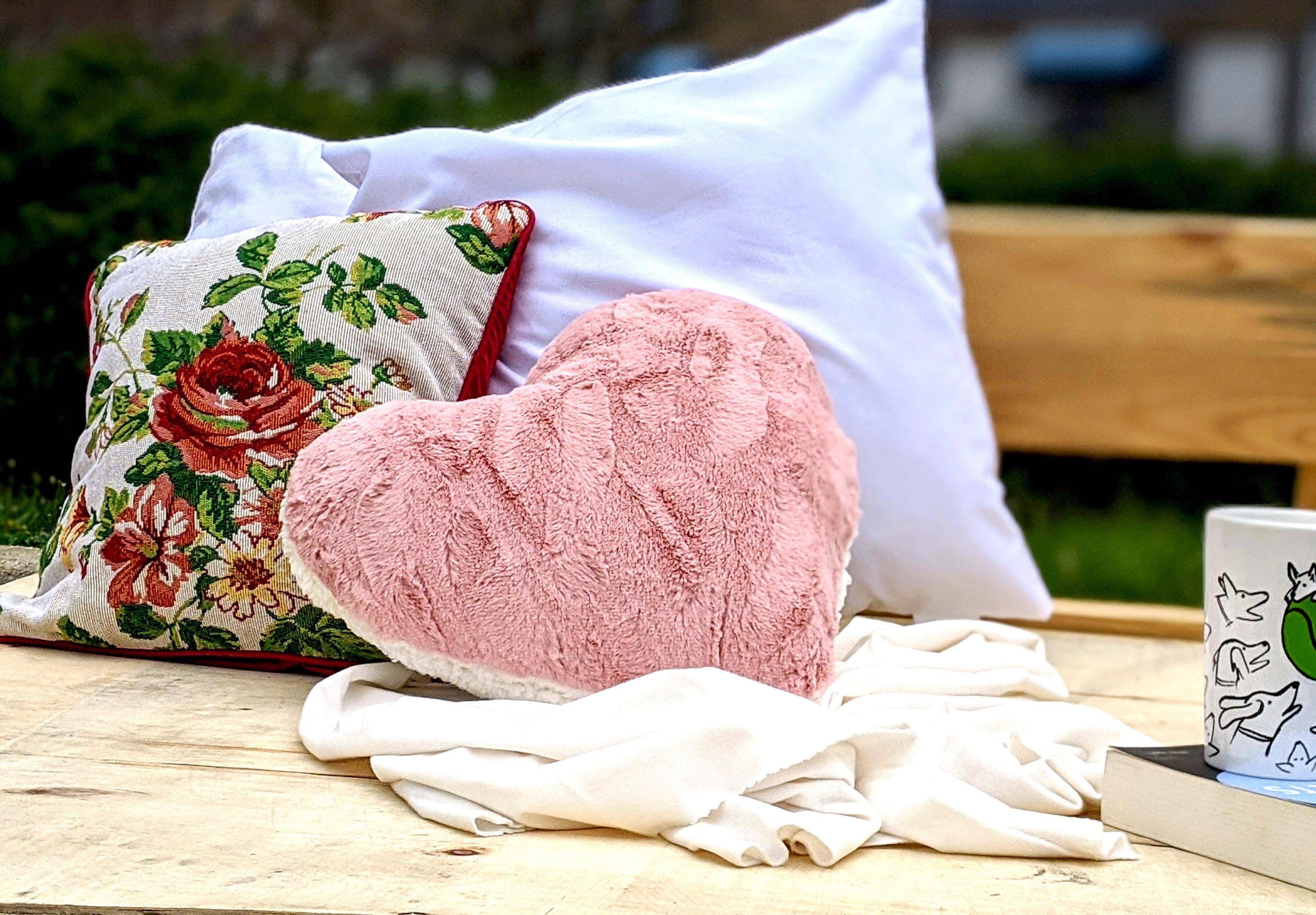 Tache Handmade Faux Fur Pink White Heart Shape Throw Pillow (#7)
