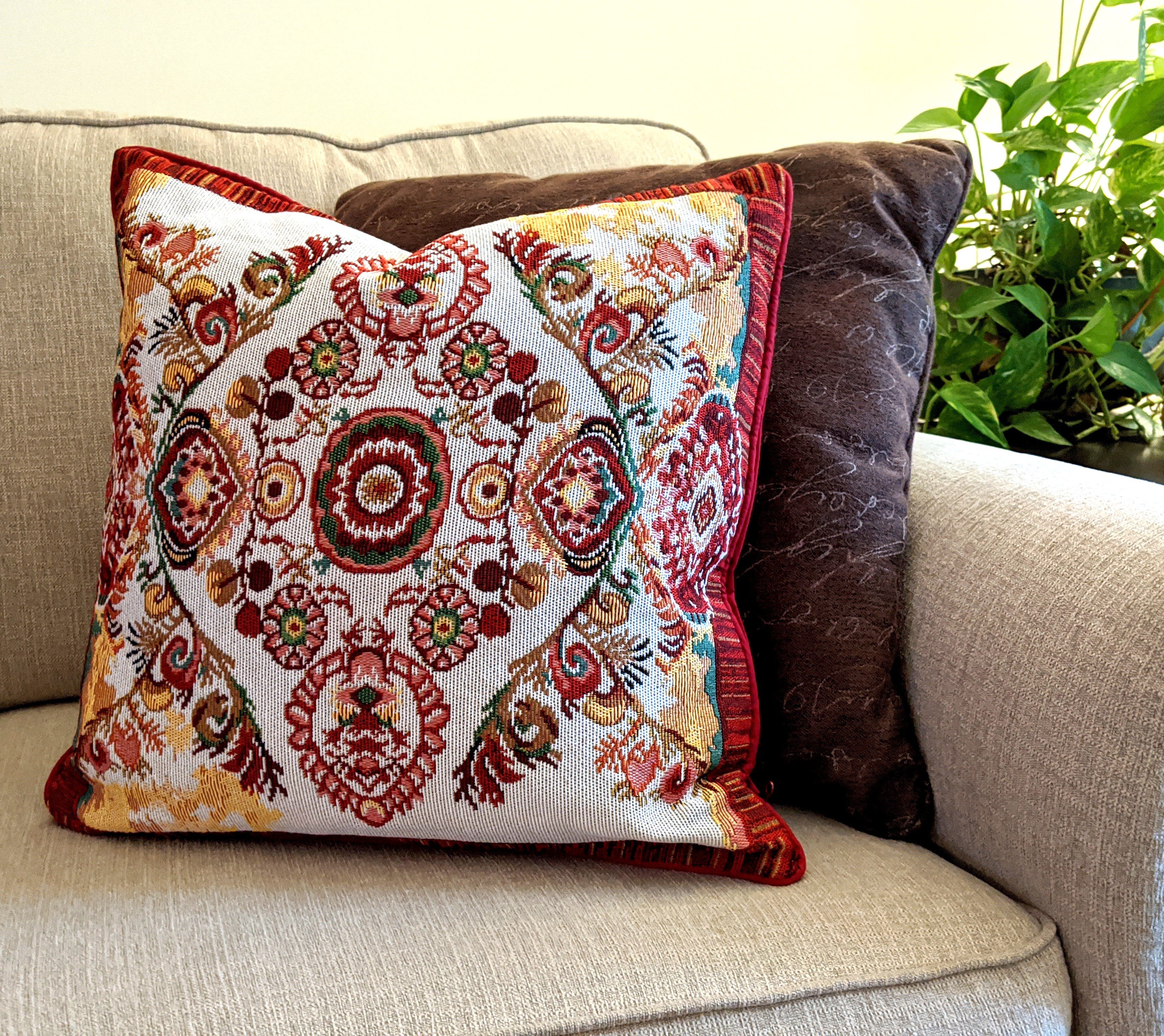 Burgundy paisley hot sale throw pillows