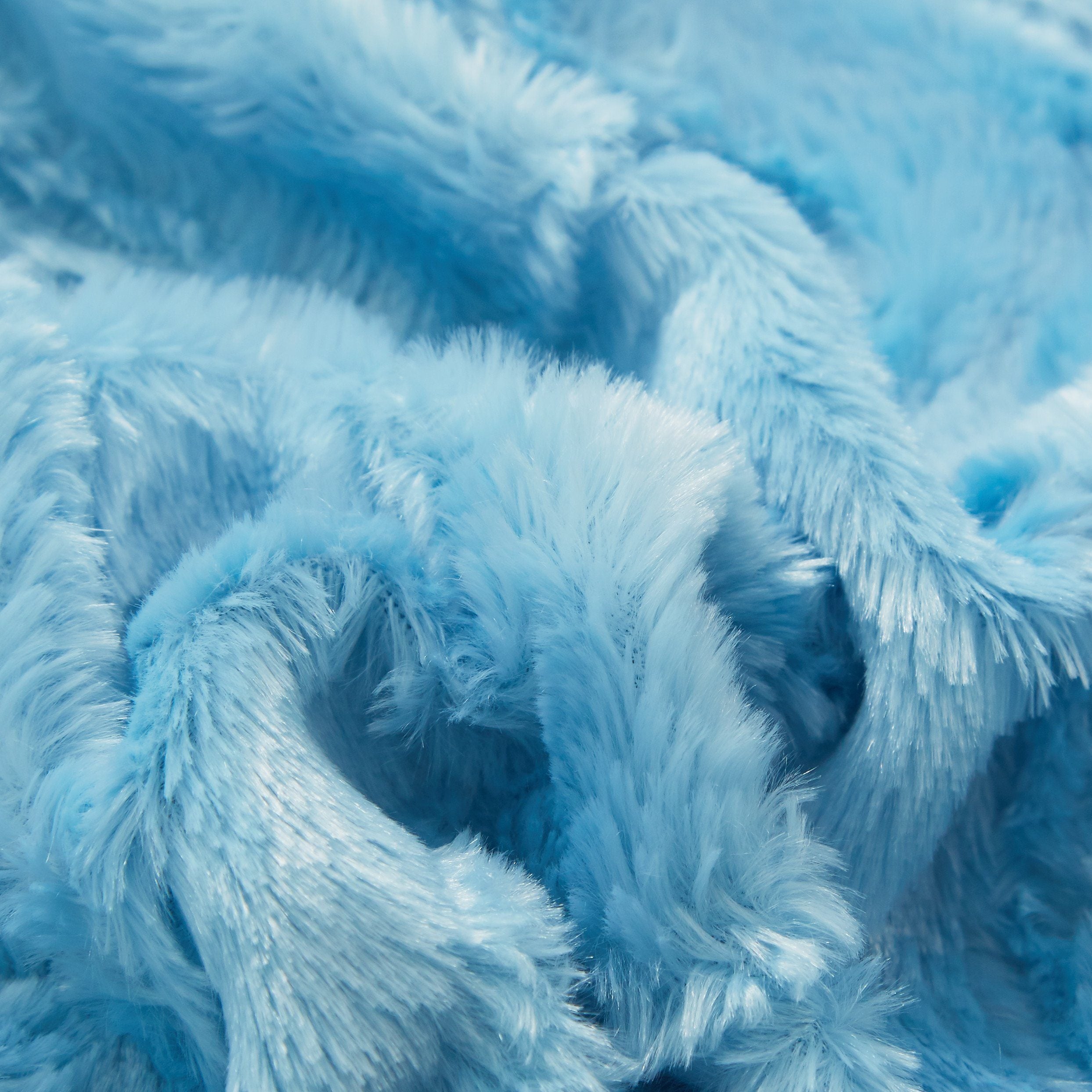 Tache Faux Fur Blue Sky Soft Throw Blanket 8